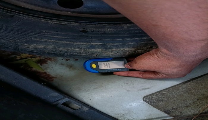 2015 Chevrolet Sail 1.2 BASE, Petrol, Manual, 90,136 km, tyre