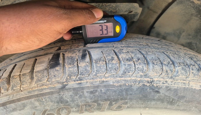 2023 Hyundai VENUE SX 1.5 CRDI, Diesel, Manual, 31,172 km, tyre