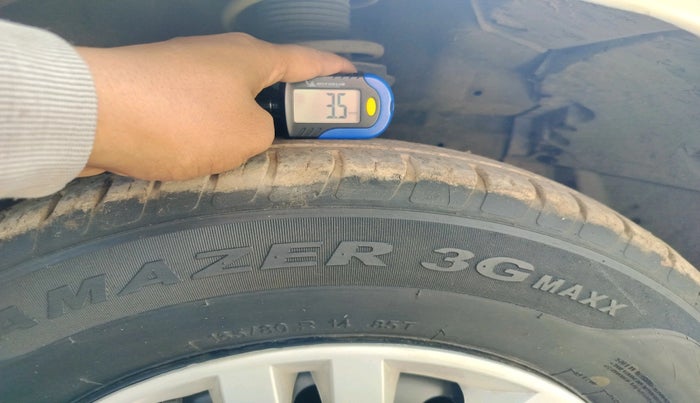 2012 Maruti Swift Dzire LXI, Petrol, Manual, 53,336 km, tyre