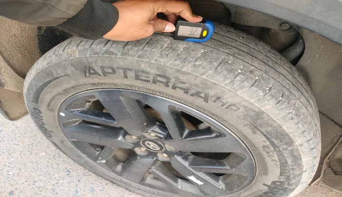 2023 Tata Harrier XZ PLUS 2.0L DARK EDITION, Diesel, Manual, 88,382 km, tyre