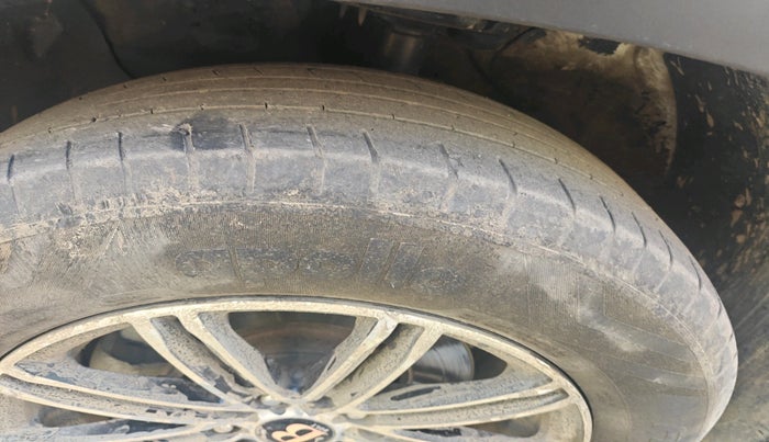 2022 Hyundai Creta E 1.5 DIESEL, Diesel, Manual, 46,774 km, tyre