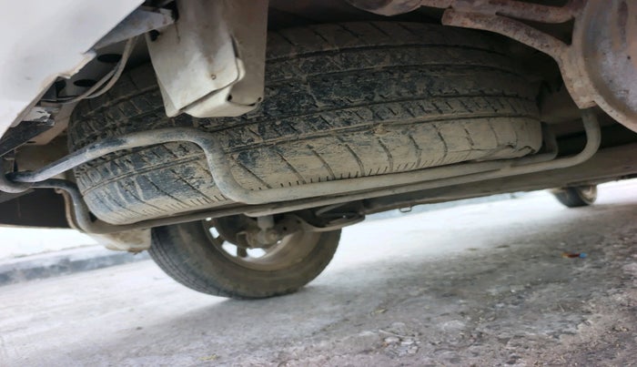 2014 Maruti Ertiga ZDI, Diesel, Manual, 81,319 km, tyre