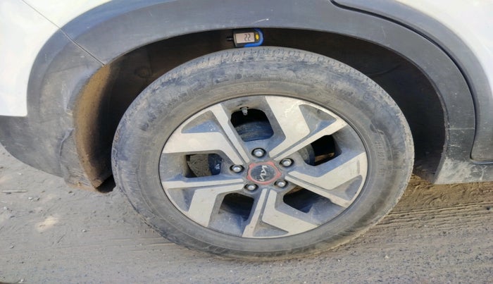 2021 KIA SONET HTX ANNIVERSARY EDITION 1.0 DCT, Petrol, Automatic, 74,357 km, tyre