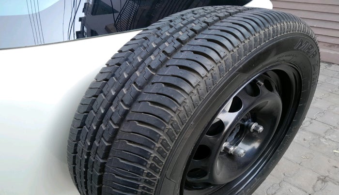 2020 Ford Ecosport AMBIENTE 1.5L DIESEL, Diesel, Manual, 84,347 km, tyre