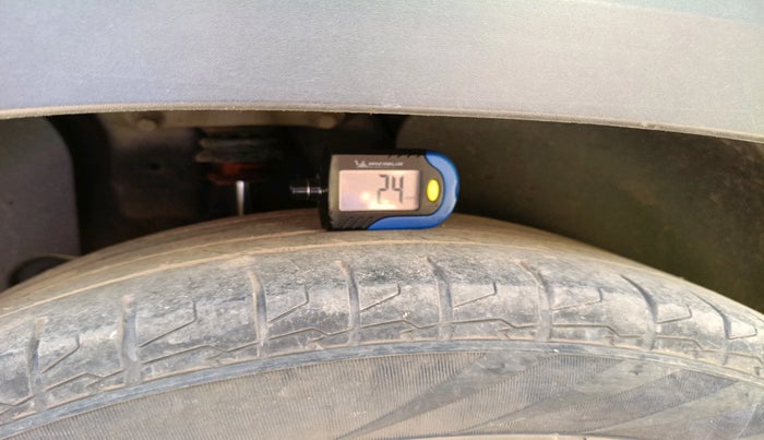 2022 KIA SELTOS HTX 1.5 DIESEL, Diesel, Manual, 1,50,749 km, tyre