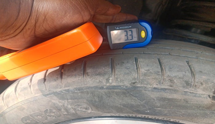 2022 Nissan MAGNITE XV MT, Petrol, Manual, 61,228 km, tyre