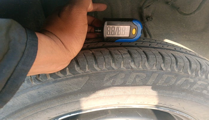 2021 Tata ALTROZ XE DIESEL, Diesel, Manual, 24,254 km, tyre