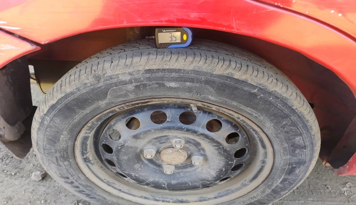 2014 Chevrolet Sail UVA 1.3 LS, Diesel, Manual, 1,61,216 km, tyre