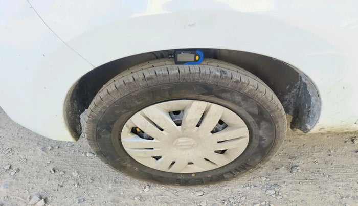 2021 Maruti Alto LXI, Petrol, Manual, 38,578 km, tyre