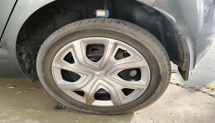 2022 Tata ALTROZ XM PLUS PETROL, Petrol, Manual, 40,610 km, tyre