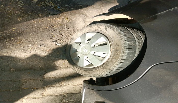 2014 Maruti Wagon R 1.0 LXI, Petrol, Manual, 65,215 km, tyre