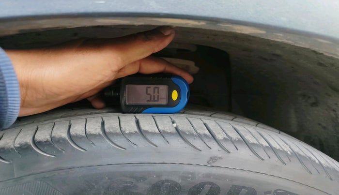 2018 Tata NEXON XZA PLUS DIESEL, Diesel, Automatic, 98,298 km, tyre