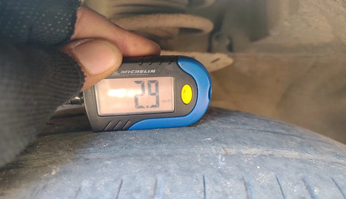 2013 Honda City 1.5L I-VTEC S MT, Petrol, Manual, 1,05,465 km, tyre