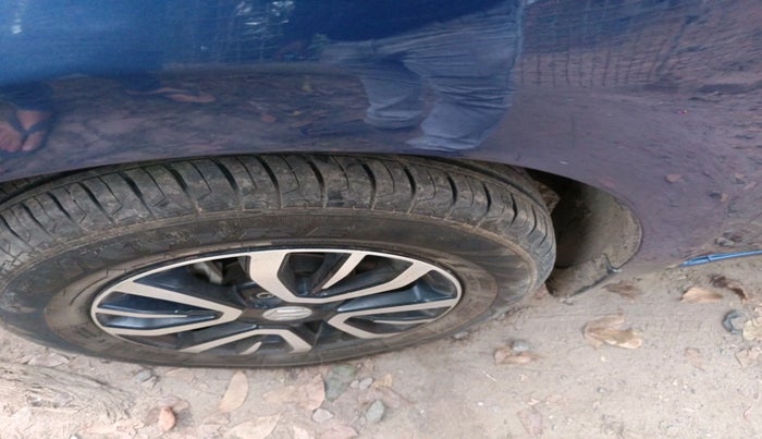 2021 Maruti Dzire VXI, Petrol, Manual, 18,295 km, tyre