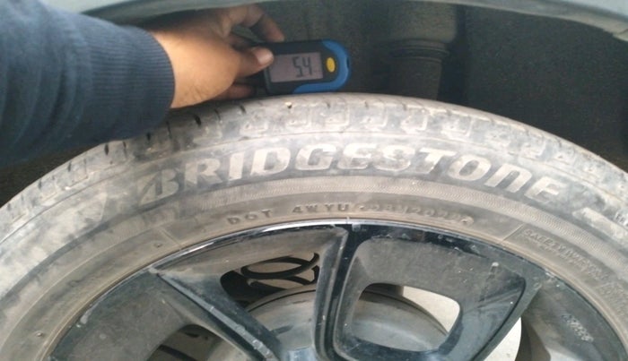 2022 Maruti IGNIS ZETA 1.2, Petrol, Manual, 31,462 km, tyre