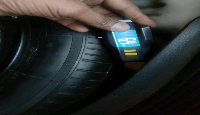 2019 Honda WR-V 1.5L I-DTEC VX MT, Diesel, Manual, 1,27,207 km, tyre