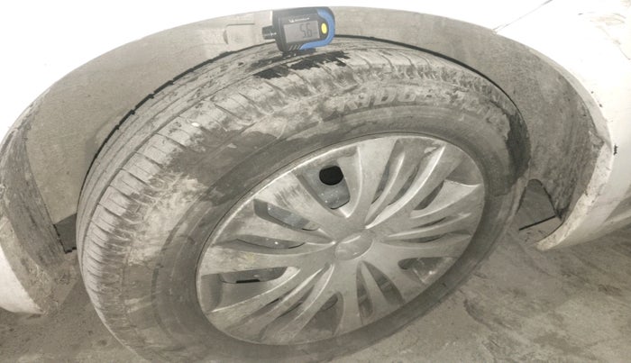 2013 Maruti Ertiga VXI, Petrol, Manual, 76,857 km, tyre