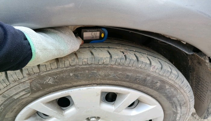 2013 Hyundai i20 MAGNA (O) 1.2, Petrol, Manual, 91,353 km, tyre