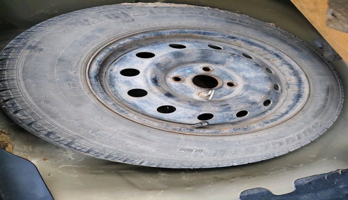 2016 Maruti Swift Dzire VDI ABS, Diesel, Manual, 1,99,350 km, tyre