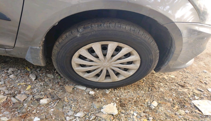 2016 Maruti Swift Dzire VDI ABS, Diesel, Manual, 1,99,350 km, tyre