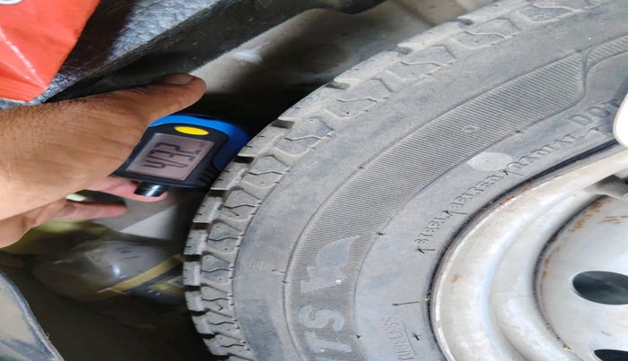 2010 Maruti Wagon R LXI MINOR, Petrol, Manual, 88,928 km, tyre