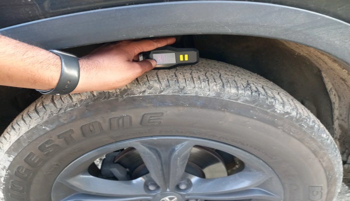 2021 Tata Harrier XT 2.0L KRYOTEC DARK EDITION, Diesel, Manual, 81,474 km, tyre