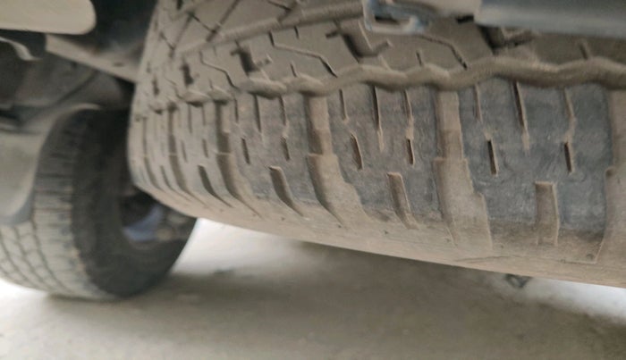 2019 Toyota Fortuner 2.8 4X2 AT, Diesel, Automatic, 1,11,378 km, tyre