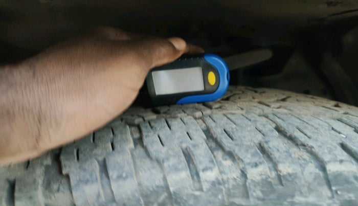 2019 Toyota Fortuner 2.8 4X2 AT, Diesel, Automatic, 1,11,378 km, tyre