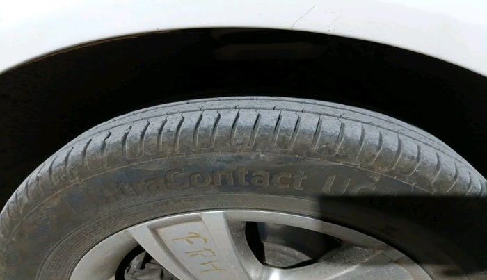 2012 Skoda Laura AMBIENTE 1.9 TDI MT, Diesel, Manual, 2,14,028 km, tyre