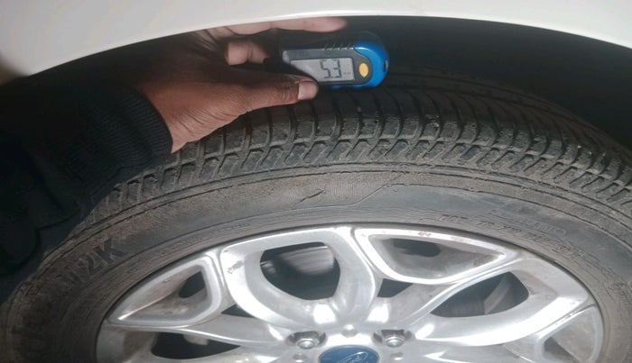 2015 Ford Ecosport TITANIUM 1.5L DIESEL, Diesel, Manual, 88,229 km, tyre