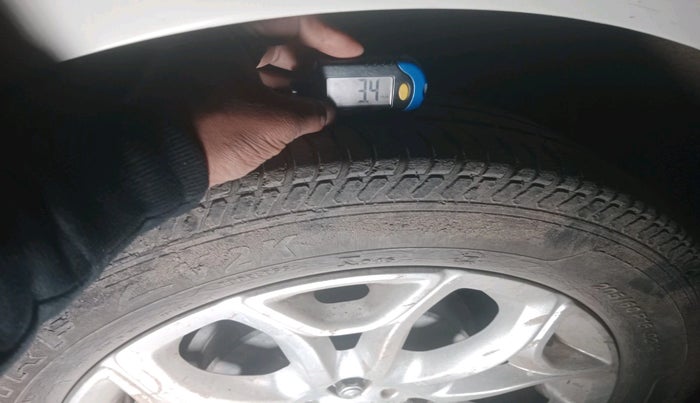 2015 Ford Ecosport TITANIUM 1.5L DIESEL, Diesel, Manual, 88,229 km, tyre