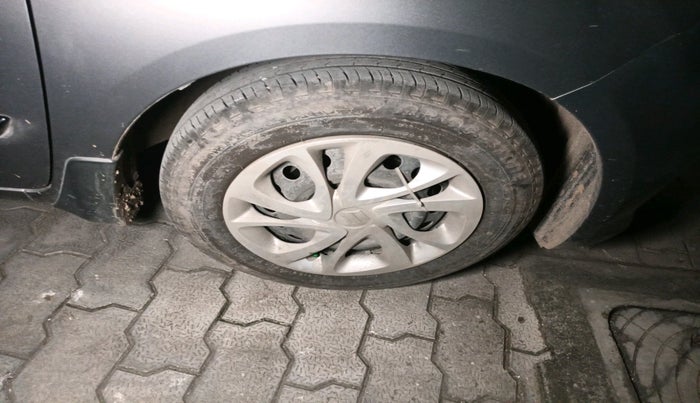 2022 Maruti Celerio VXI AMT, Petrol, Automatic, 12,979 km, tyre