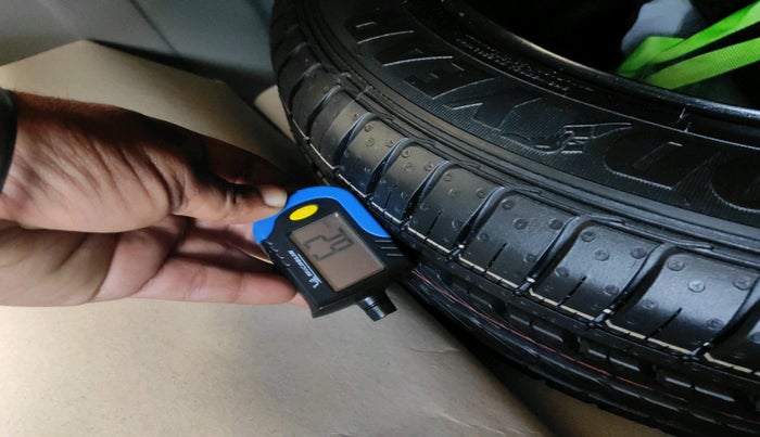 2024 Honda City 1.5L I-VTE V CVT, Petrol, Automatic, 27,518 km, tyre