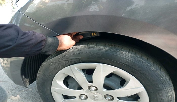 2017 Hyundai Eon MAGNA +, Petrol, Manual, 49,892 km, tyre