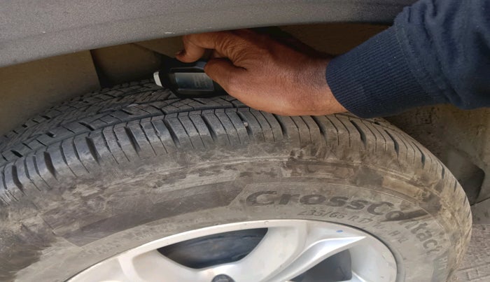 2019 Tata Harrier XZ 2.0L, Diesel, Manual, 70,624 km, tyre