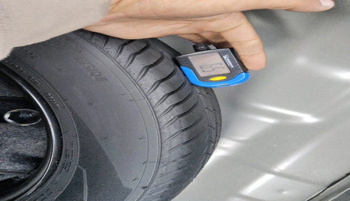 2023 Hyundai Verna SX 1.5 VTVT, Petrol, Manual, 28,824 km, tyre