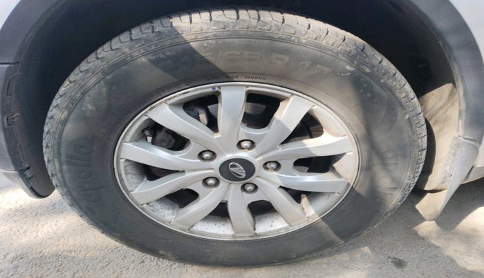 2015 Mahindra XUV500 W8, Diesel, Manual, 89,920 km, tyre