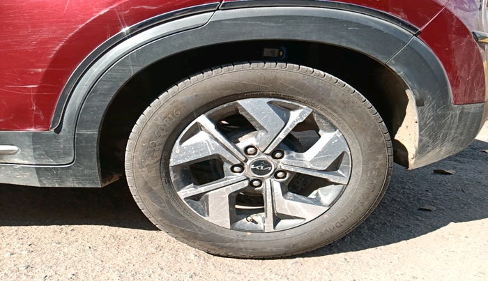 2021 KIA SONET HTX 1.5, Diesel, Manual, 62,689 km, tyre