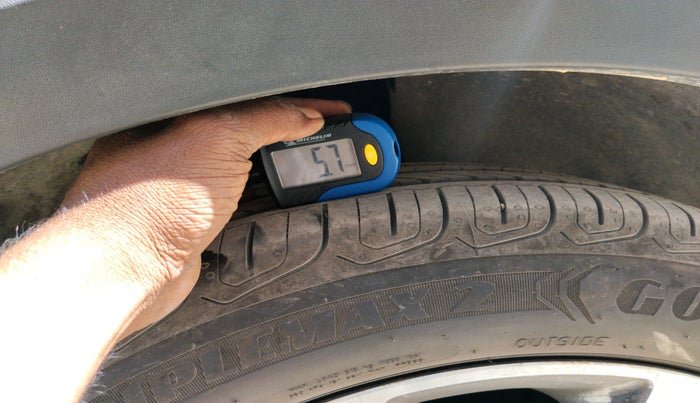 2022 Volkswagen TAIGUN TOPLINE 1.0 TSI MT, Petrol, Manual, 49,680 km, tyre