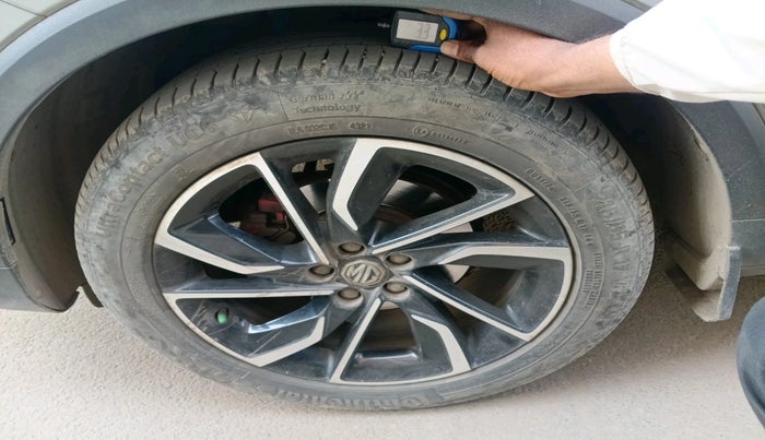 2022 MG ASTOR SAVVY 1.3 TURBO AT S RED, Petrol, Automatic, 39,255 km, tyre