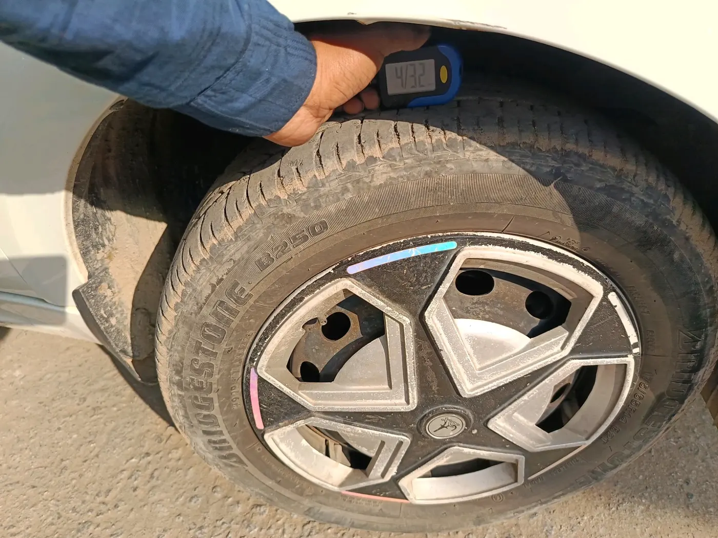 2022 Tata TIGOR XZ PETROL, Petrol, Manual, 18,842 km, tyre