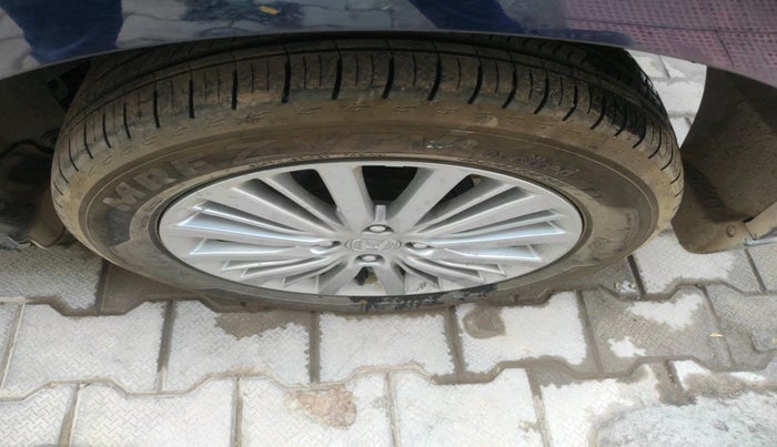 2025 Honda Amaze 1.2L I-VTEC VX, Petrol, Manual, 2,731 km, tyre