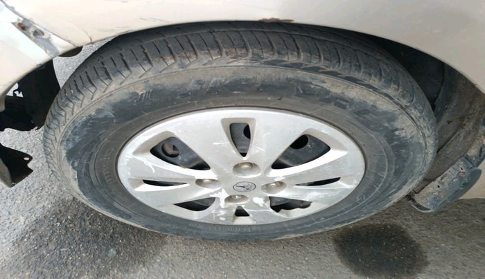 2011 Hyundai i10 ERA 1.1, Petrol, Manual, 61,678 km, tyre