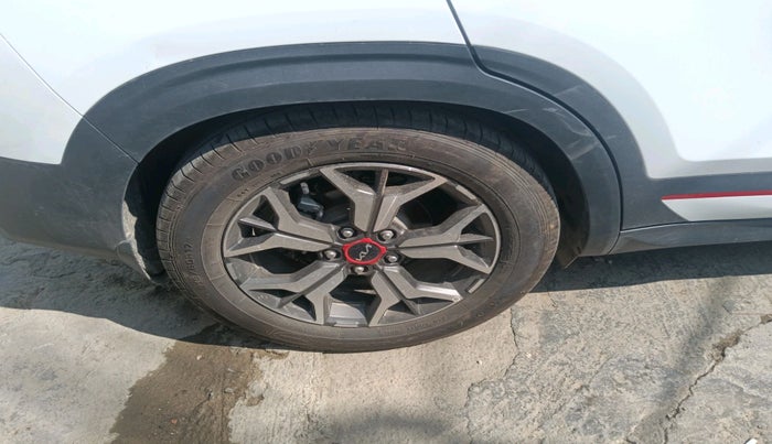 2023 KIA SELTOS GTX PLUS 1.4, Petrol, Manual, 15,436 km, tyre