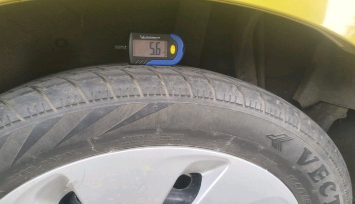 2015 Maruti Celerio VXI AMT, Petrol, Automatic, 25,207 km, tyre