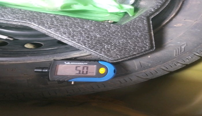 2015 Maruti Celerio VXI AMT, Petrol, Automatic, 25,207 km, tyre