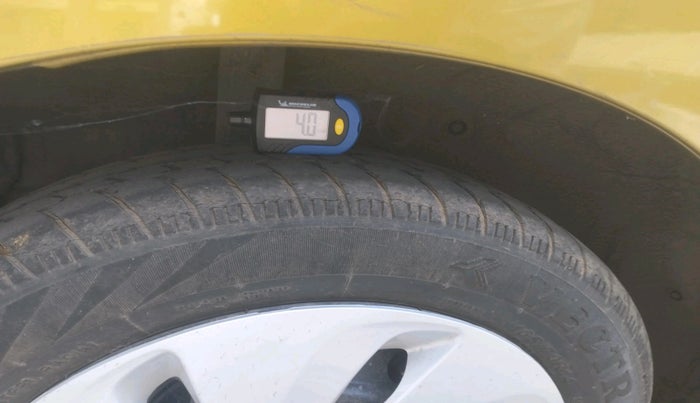 2015 Maruti Celerio VXI AMT, Petrol, Automatic, 25,207 km, tyre