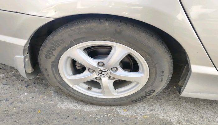 2010 Honda Civic 1.8L I-VTEC V MT, Petrol, Manual, 71,130 km, tyre