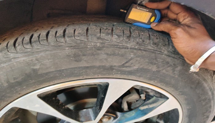 2021 Tata NEXON XZ PLUS DIESEL, Diesel, Manual, 82,592 km, tyre