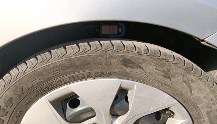 2019 Hyundai Xcent S 1.2, Petrol, Manual, 40,270 km, tyre